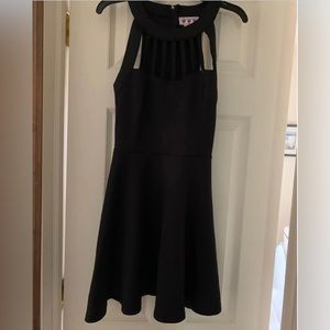 Juniors black dress size 1